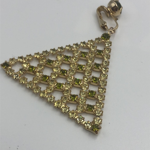 Stunning Sparkling Earrings Vintage Gold Tone Green, Clear - Picture 5 of 10
